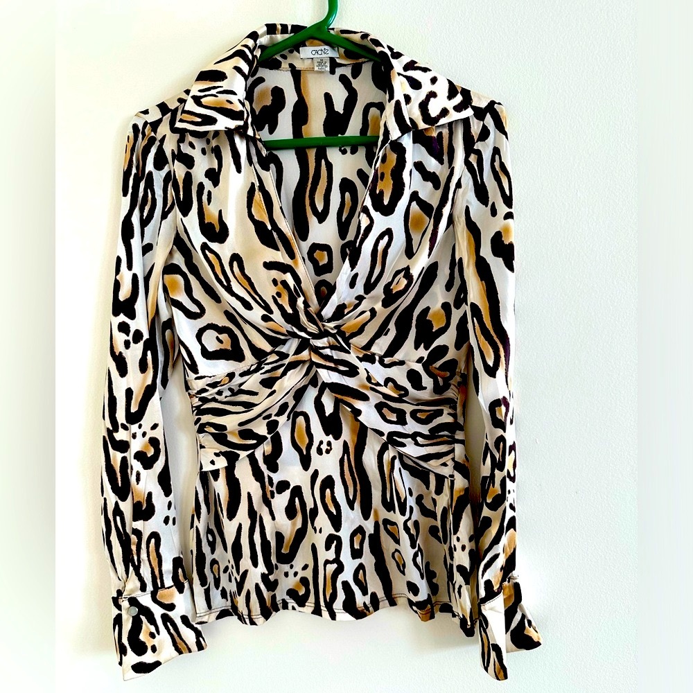 Sexy animal print blouse beautiful colors dress up or down V neck size M